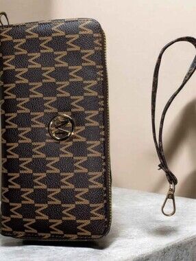 Women's Monogram Fashion Style Printed Fashionable Wallet
